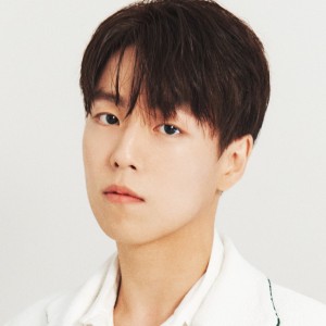 Lee Hyun-woo,이현우